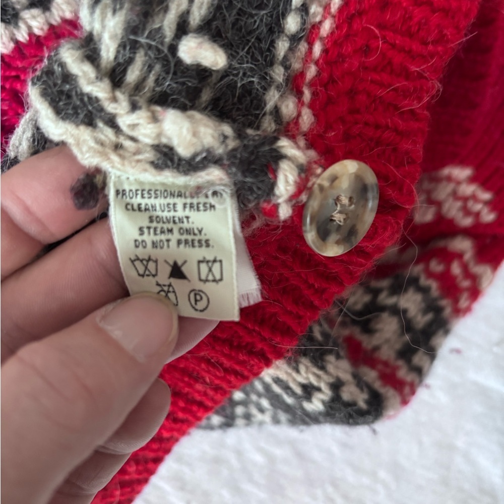 Women’s Eddie Bauer Vintage Wool Alpaca Blend Fair Isle Cardigan Sweater Medium - Picture 13 of 14
